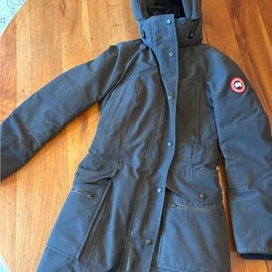 Canada Goose Women's Dark Gray Hooded Ski Jacket